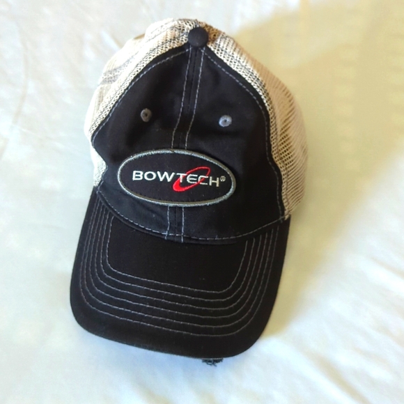 Bowtech - Baseball hat- NWOT - Picture 1 of 4